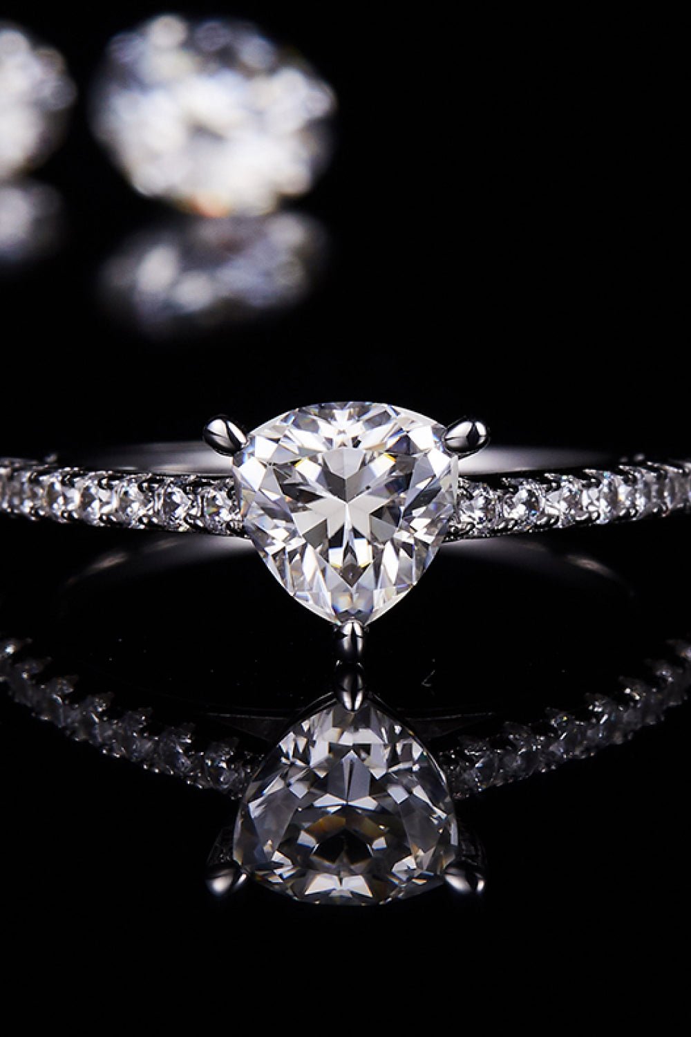 1 Carat Moissanite Triangle 925 Sterling Silver Ring - EMMY