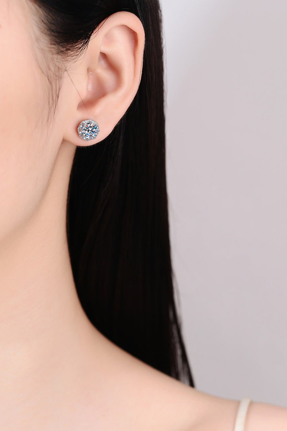 2 Carat Moissanite 925 Sterling Silver Stud Earrings - EMMY