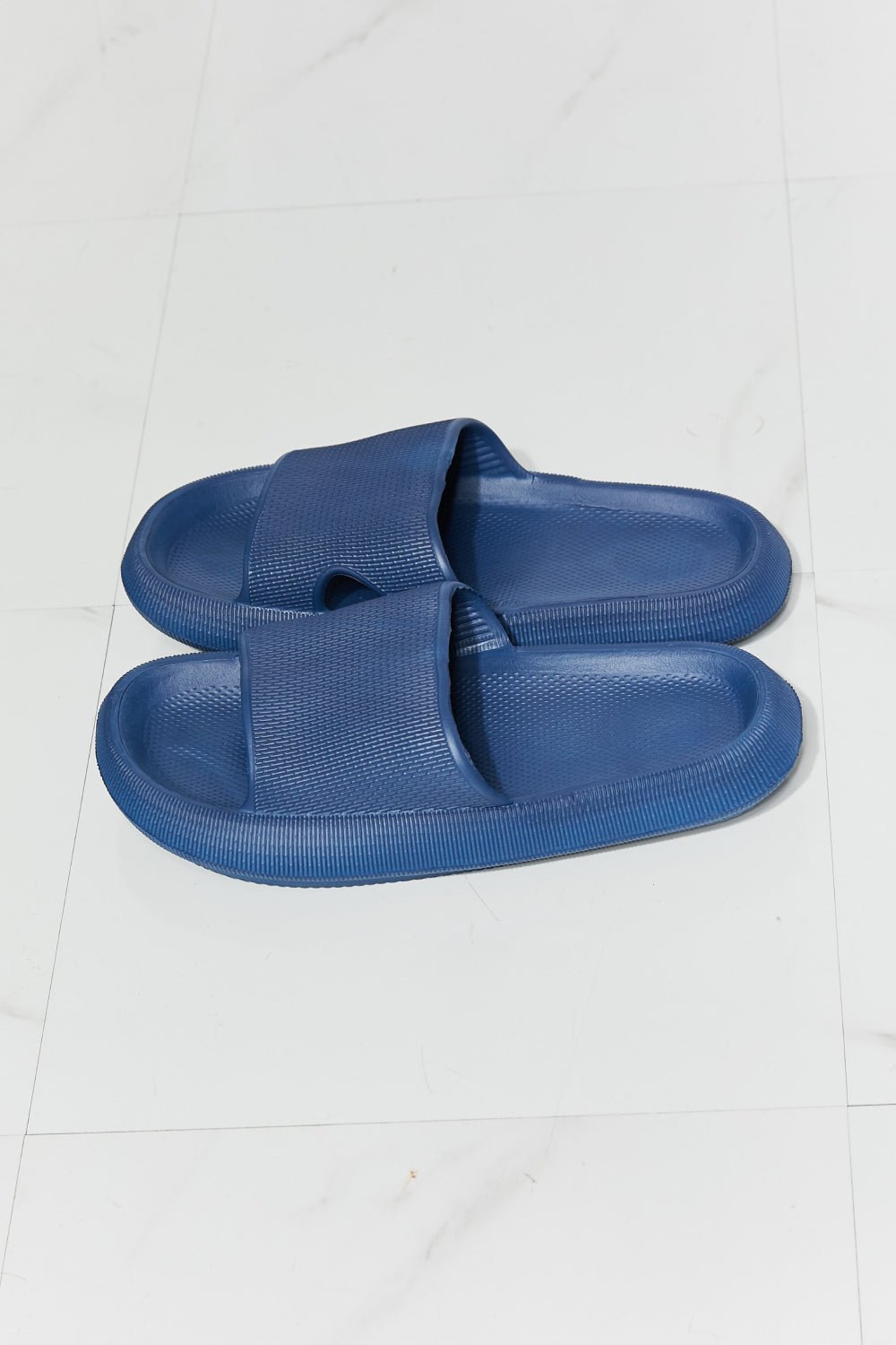 MMShoes Arms Around Me Open Toe Navy Slide - EMMY