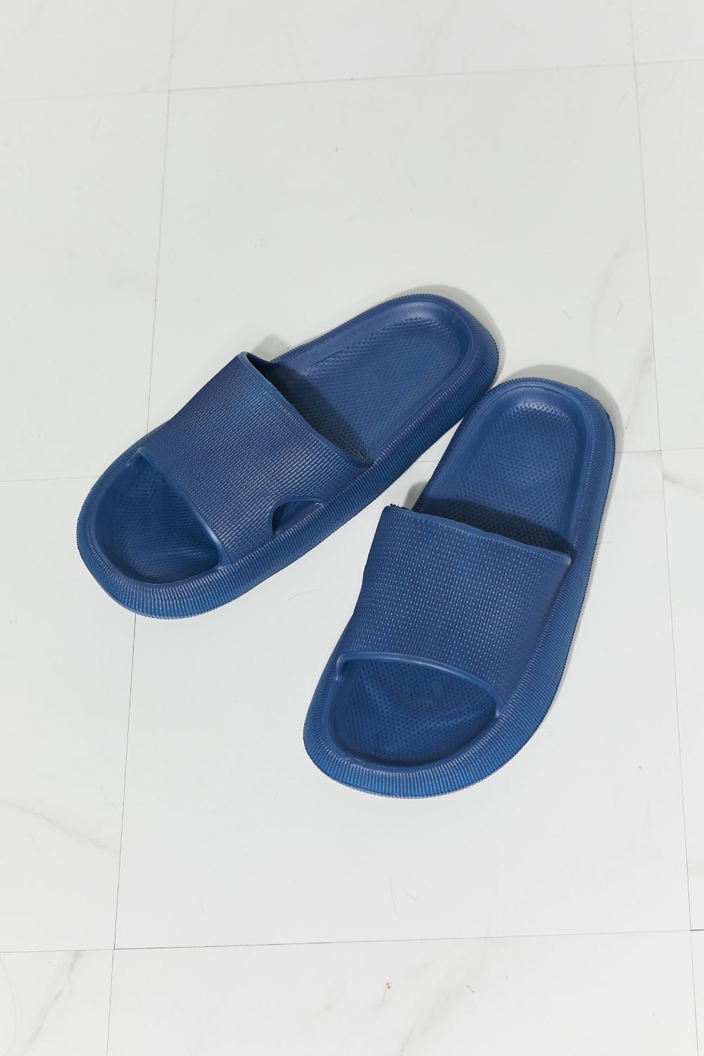 MMShoes Arms Around Me Open Toe Navy Slide - EMMY
