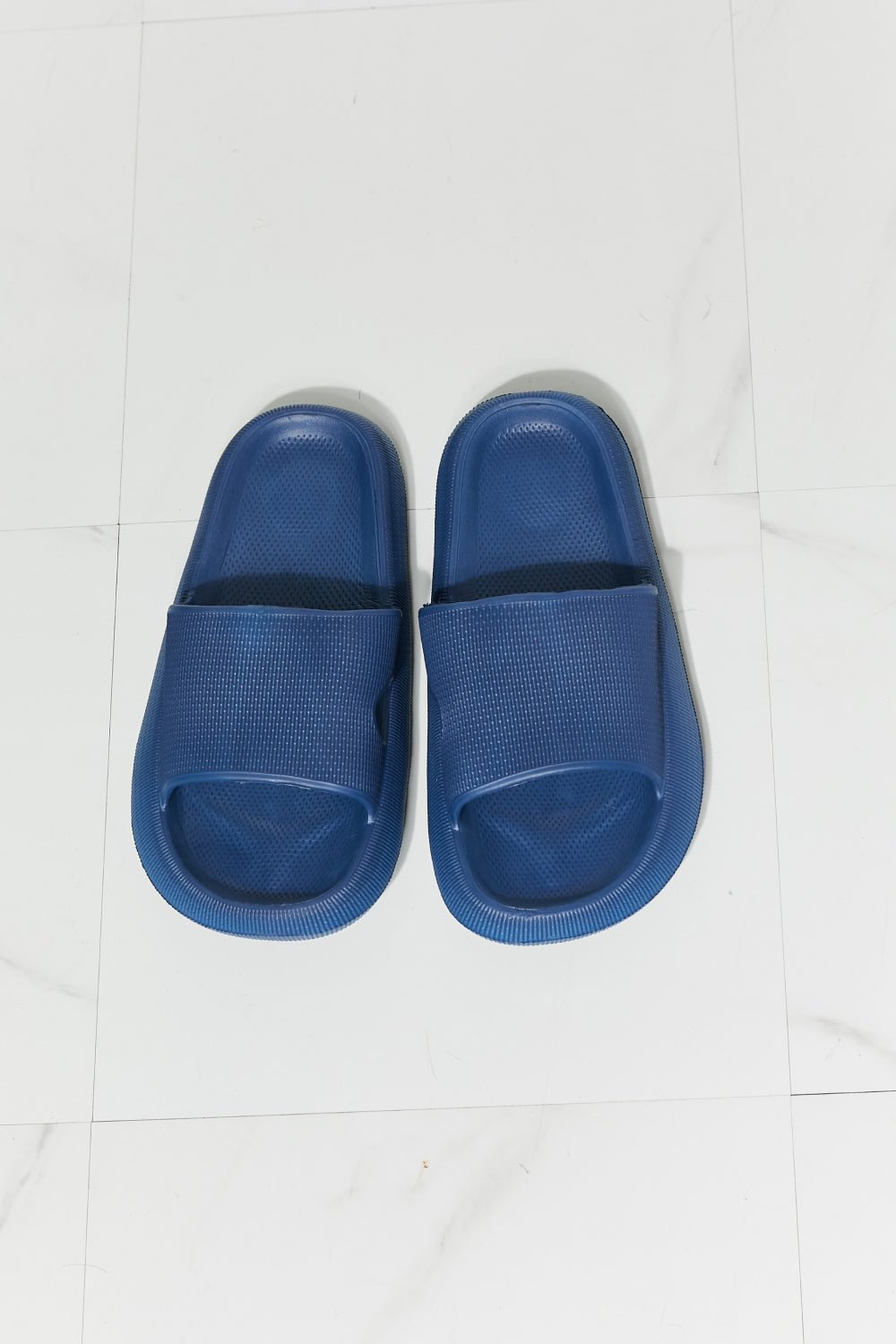 MMShoes Arms Around Me Open Toe Navy Slide - EMMY