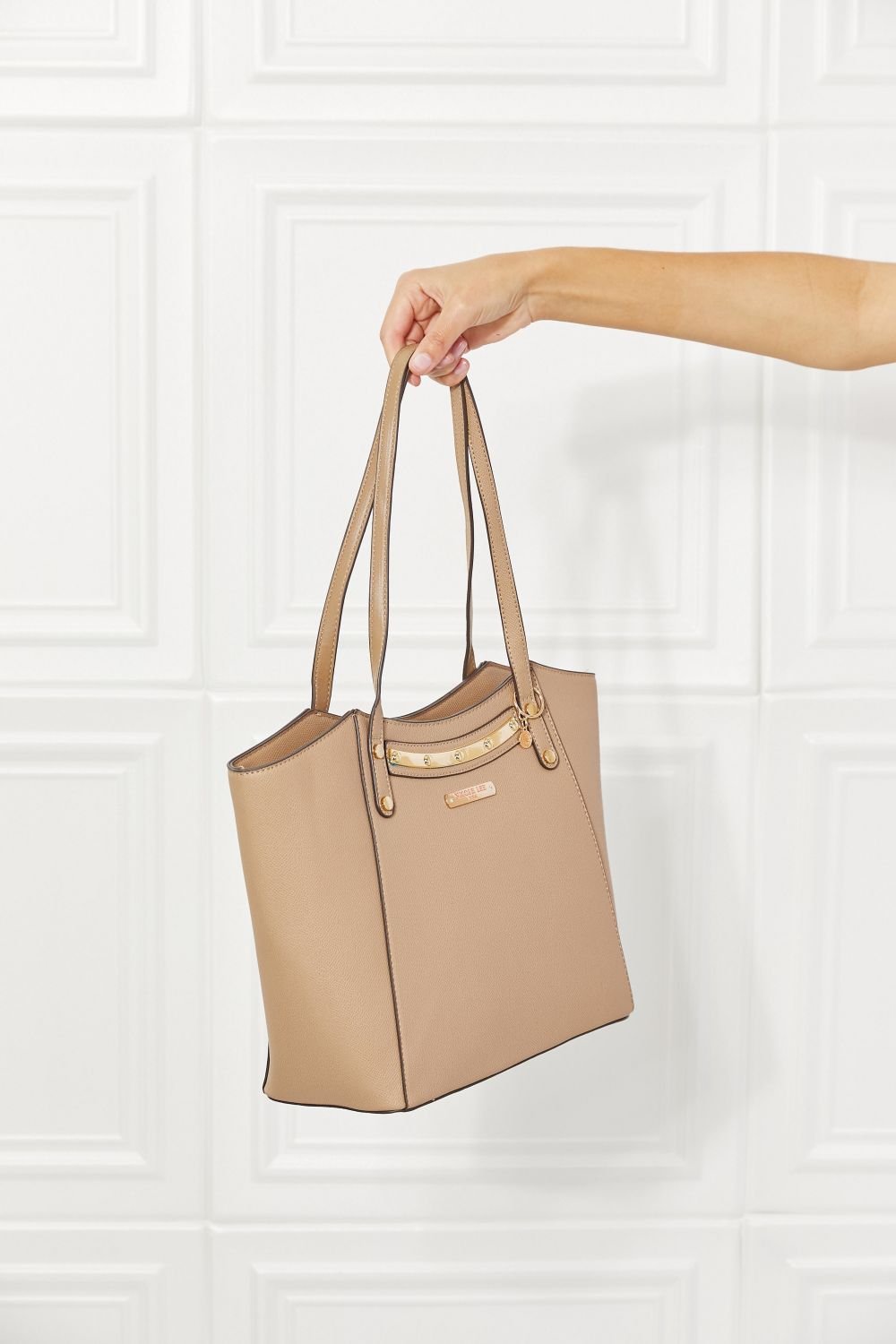 Nicole Lee USA At My Best Handbag Set - EMMY