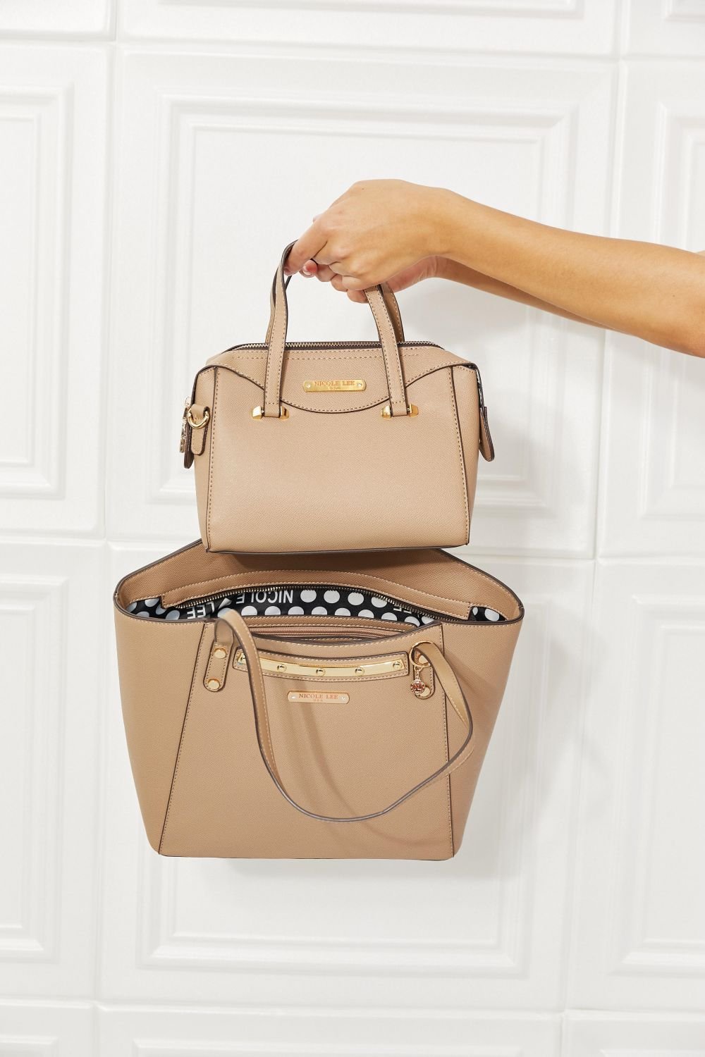 Nicole Lee USA At My Best Handbag Set - EMMY