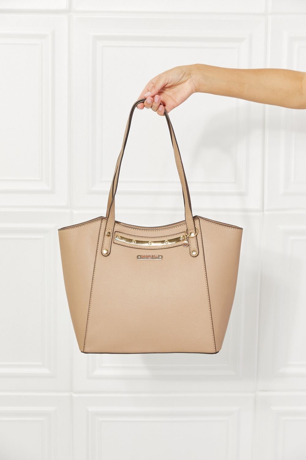 Nicole Lee USA At My Best Handbag Set - EMMY
