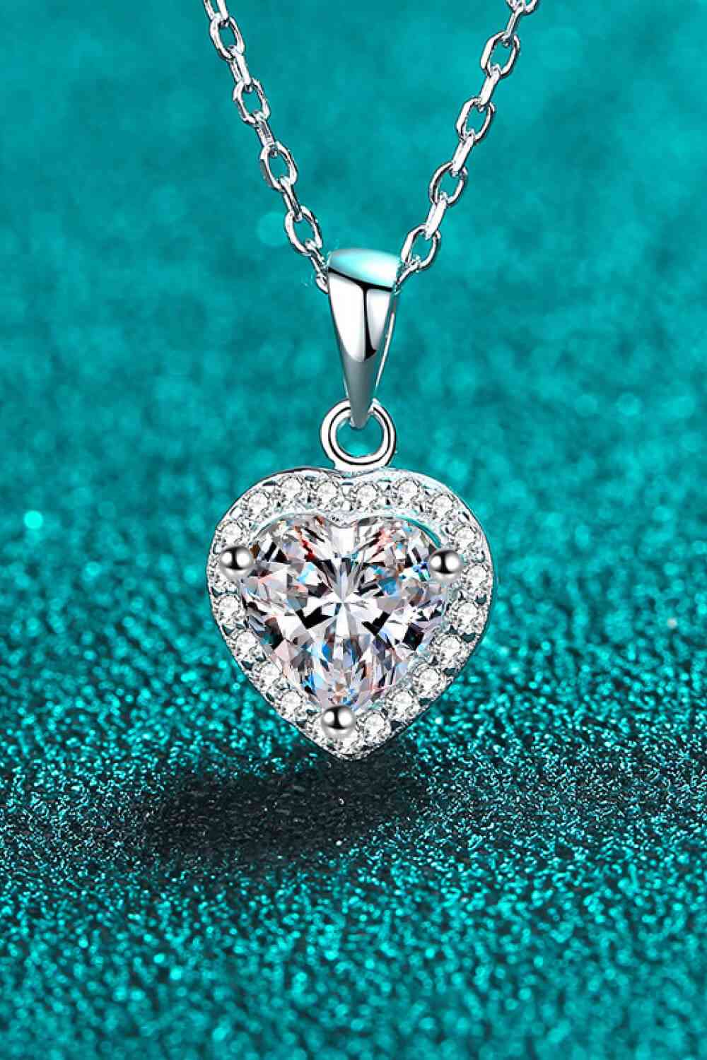 1 Carat Moissanite Heart Pendant Chain Necklace - EMMY